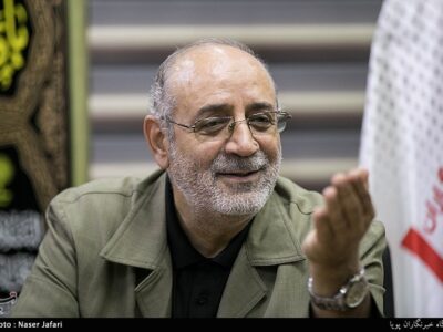 خداوند ملتی را که عرصه یاری خداوند را خالی نگذاشت یاری کرد