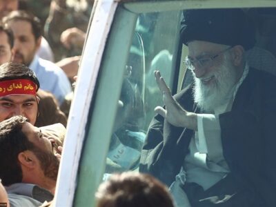 داغ نوشته هنرمندان پیشکسوت در سوگ امام شهید