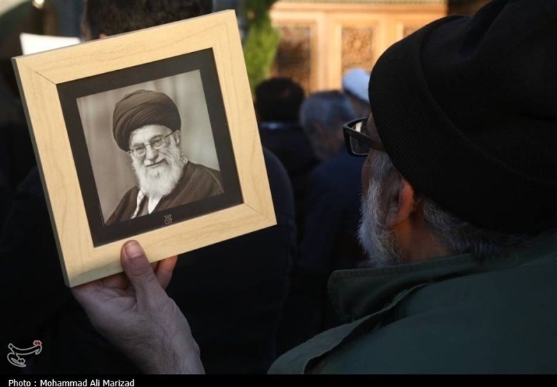 رهبر شهید و راز ناگشوده سینمای انقلابی