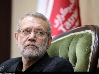 شهید لاریجانی با قدرت و صلابت متجاوزان به کشور را رسوا و تحقیر کرد