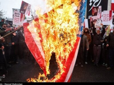 غرش بی‌حاصل آهن در ساحت یقین