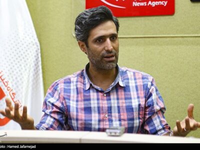 قارایی: افتخار میکنم برای محافظت از “ایران جان‌ما” کنار هم ایستاده ایم