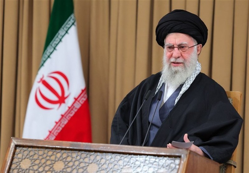 مونوتی: خامنهای همان درسی به ما داد که عیسی مسیح به دنبال آن بود