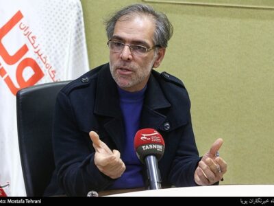 وطن زنده‌است با هر گام با هر راهپیمایی