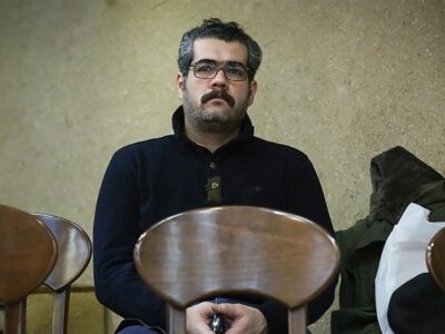 پیامی برای وطن‌فروشان