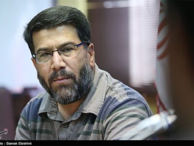 پیروی از اصل ولایت مطلقه فقیه، مسیر ماست