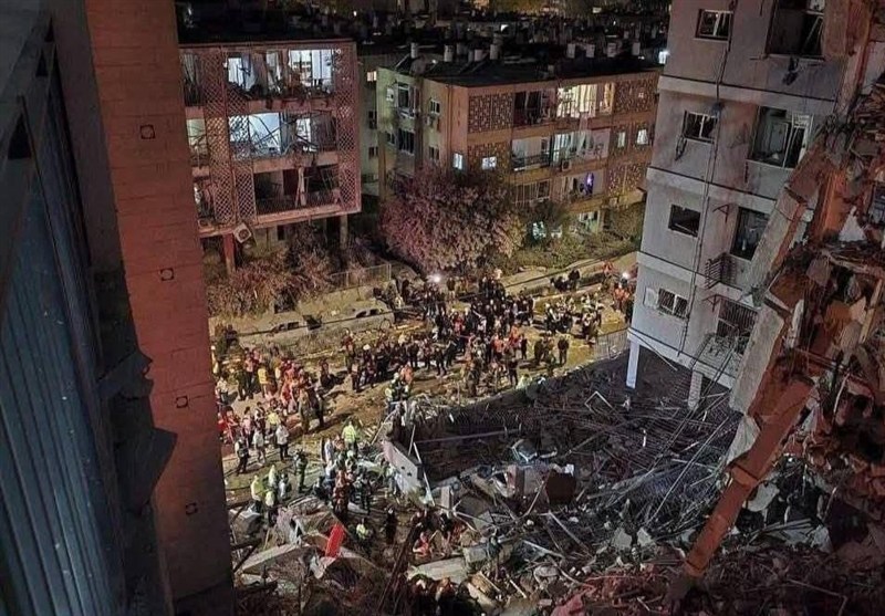 چیزى نمانده تا شود دوزخ، تل‌آویو