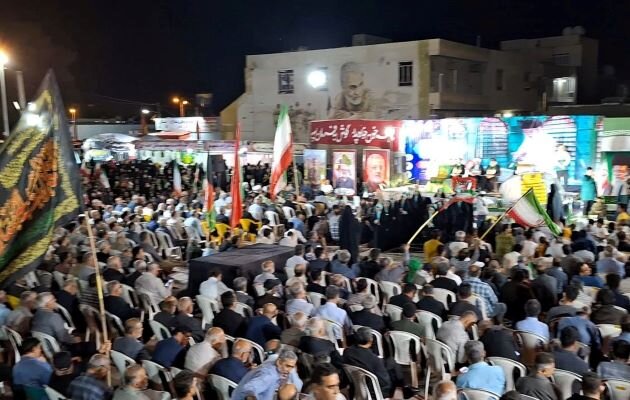 اجتماع باشکوه مردم گناوه با حضور خادمان رضوی