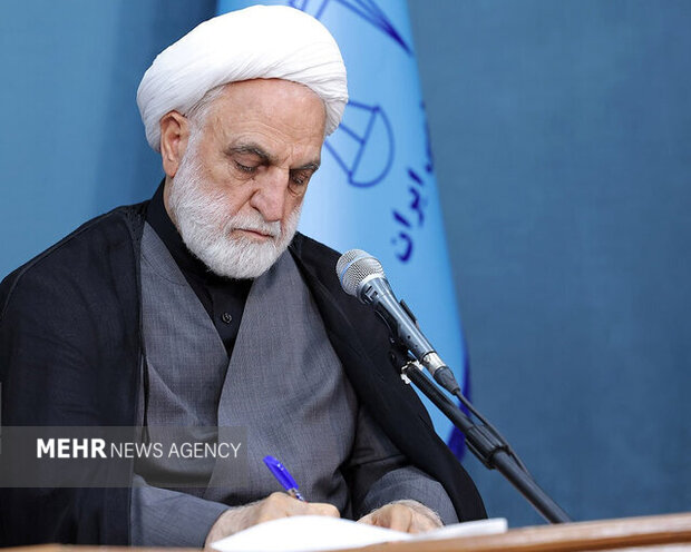 اژه ای: خلیج تا ابد فارس، خانه‌ ملت تاریخ‌ساز ایران است