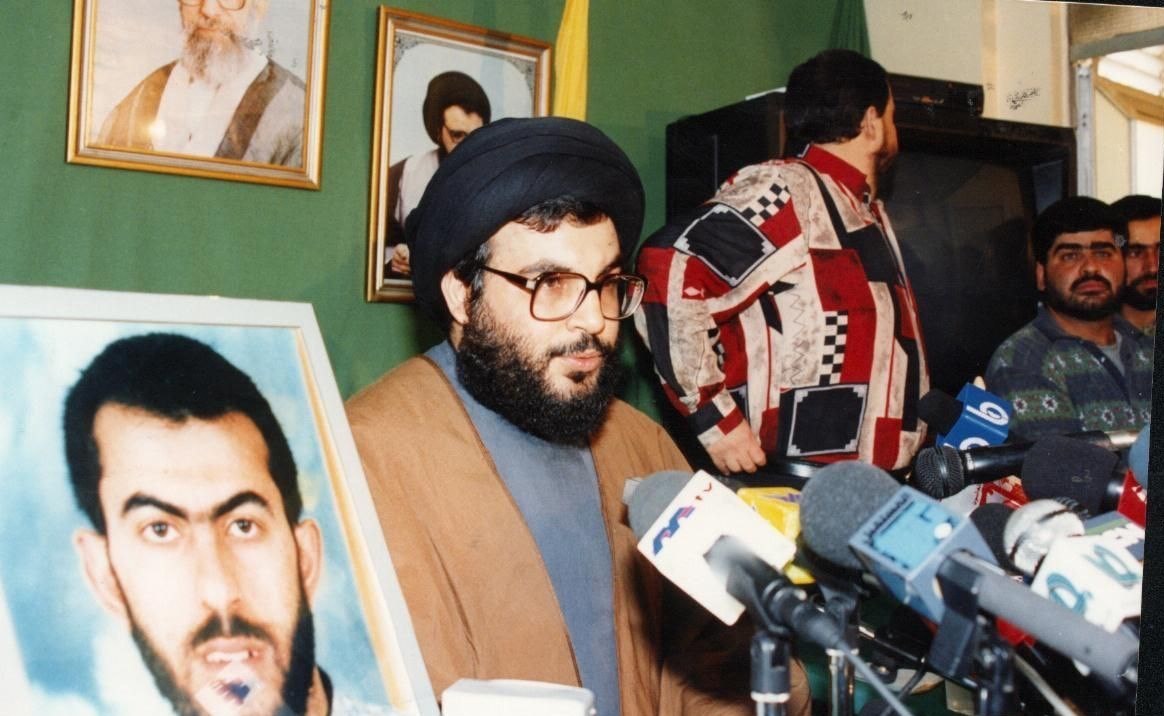 این عکس را به دست سربازان صهیونیست برسانید حزب الله لبنان , ادبیات جنگ , رژیم صهیونیستی (اسرائیل) ,