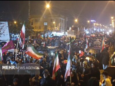 باران حریف یاسوجی‌ها نشد؛ راهپیمایی باشکوه دیار آریوبرزن