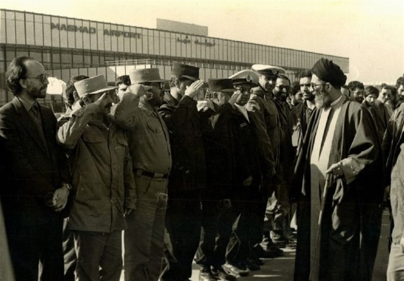 تصاویر کمتر دیده شده از رهبر شهید انقلاب کتابخانه ملی ,