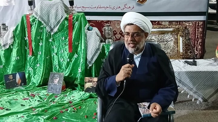 جعفری: مقاومت، تنها راه نجات ایران است