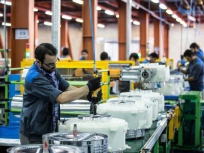 حفظ تولید و اشتغال اولویت اصلی وزارت صمت در فارس است  