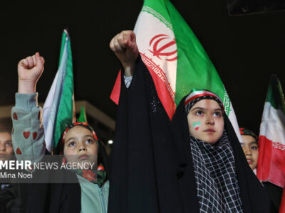 رزمایش دختران جان‌فدای ایران در کاشان
