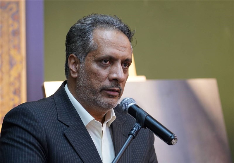 رونمایی از تقریظ رهبر شهید بر مصحف قرآن شریف