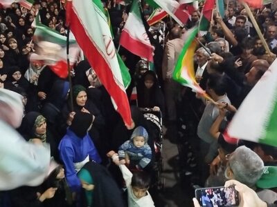 رژه کالسکه سواران در اجتماعات مردمی در بردسکن 