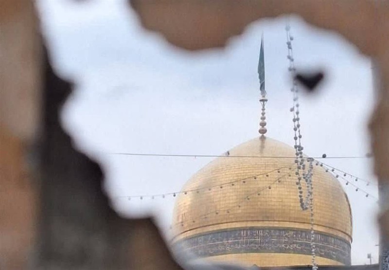 زائر بارانی‌ام، آقا به دادم می‌رسی؟