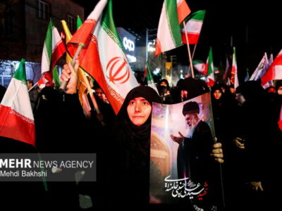 موج ۵۵ ایستادگی قمی‌ها پای وطن