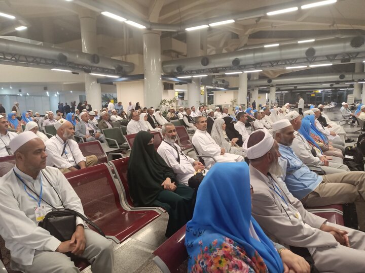 نخستین گروه از حجاج خراسان رضوی عازم سرزمین وحی شدند    
