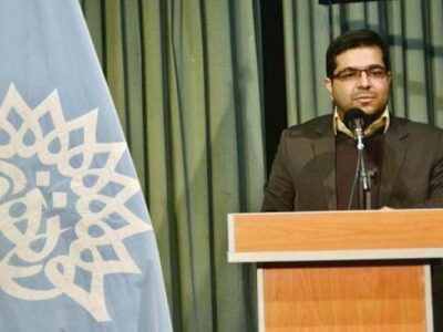 نمازی: هنر انقلاب در کنار مردم ایستاده است