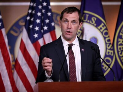 نماینده کنگره آمریکا: ترامپ بدون هیچ راهبرد مشخصی وارد جنگ با ایران شد