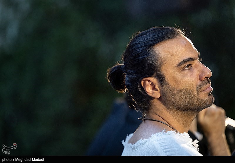 وزیر فرهنگ: سپر  دفاعی ایران فقط موشک نیست؛ تار هم می‌تواند سپر باشد