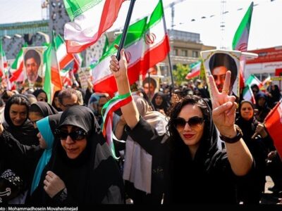 وقتی خیابان به میدان قدرت بدل می‌شود