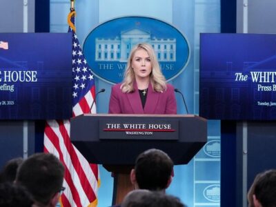 کاخ سفید: ضرب‌الاجل چندروزه برای پایان آتش‌بس با ایران نادرست است