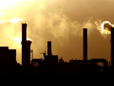 کشف واحد آلاینده فلزی درشهرک صنعتی ایوانکی؛ معرفی متخلف به مراجع قضایی