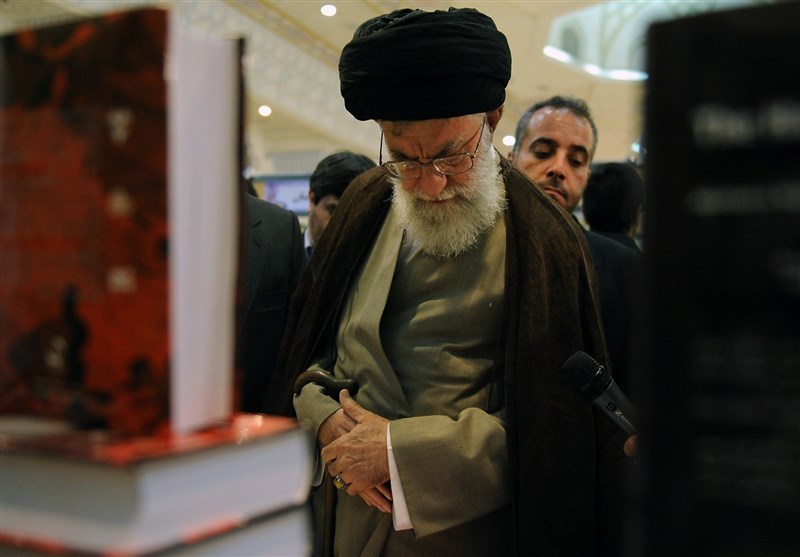 یادداشتهای هوشمندانهای از رهبر شهید که غوغا کرد کتاب , ادبیات داستانی , تقریظ ,