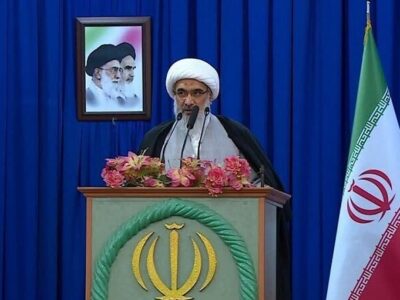 امام جمعه بوشهر: مقابله با گرانی و کنترل قیمت‌ها جدی‌تر دنبال شود
