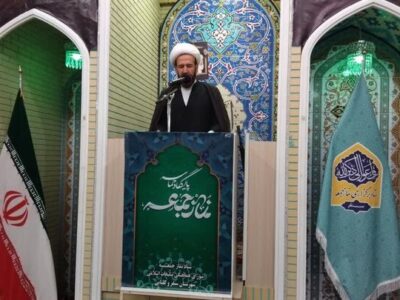 امام جمعه سنقر: مذاکره از موضع قدرت نشانه شکوه ایران است
