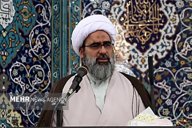 امام جمعه ملارد: مسائل موشکی و هسته‌ای وارد مذاکرات نمی‌شوند