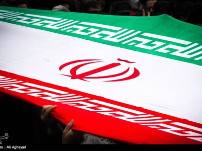 انتشار مجموعه 10 جلدی “تاریخ انقلاب اسلامی”