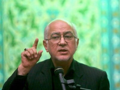 انحراف قاریان؛ وقتی صوت خوش در خدمت سیاست‌های استکبار قرار می‌گیرد