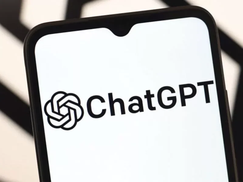 تعداد کاربران فعال هفتگی ChatGPT به ۹۰۰ میلیون رسید