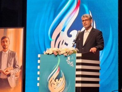 جزئیات انتخاب معلمان نمونه با مشارکت حداکثری دانش‌آموزان و خانواده‌ها