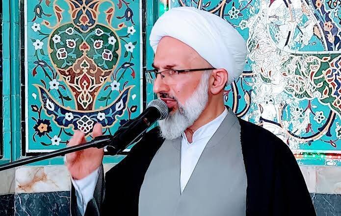 جمهوری اسلامی در برابر فشارها با قدرت ایستاده است