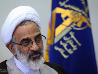 حاجی‌صادقی: با کوچک‌ترین خطای دشمن، همه جا را برای استکبار تنگ می‌کنیم