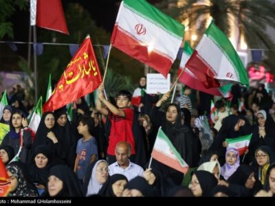 حامد علیزاده آهنگ جدیدش را در خیابان خواند