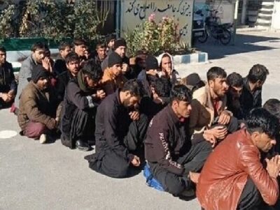 دستگیری ۲۰ تبعه غیر مجاز در دامغان؛ ۲ خودرو حاوی اتباع توقیف شدند