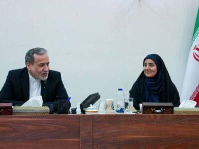 دیدار وزیر راه و شهرسازی با عراقچی