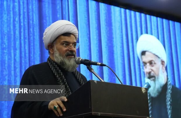 زاهددوست: شهرستان دشتی دارالشهدا و سرزمین علم و عالمان است