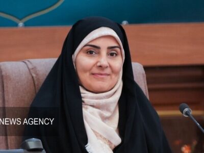 صادق: بنادر کشور در خط مقدم جنگ قرار دارند