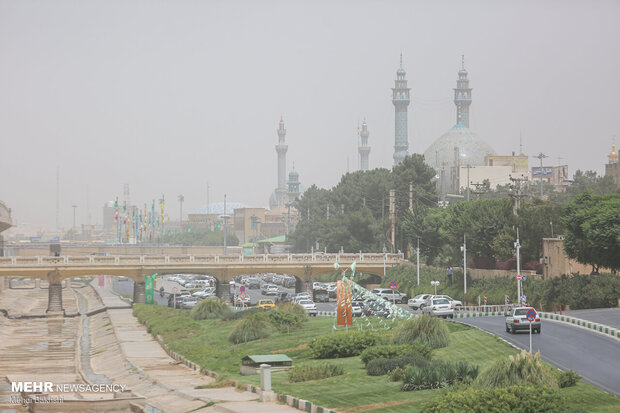 طوفان شدید شهر قم را درنوردید