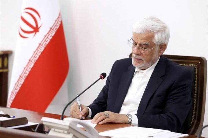 عارف :وظیفه ملی ما ادامه مسیر خدمت صادقانه برای سربلندی ایران است