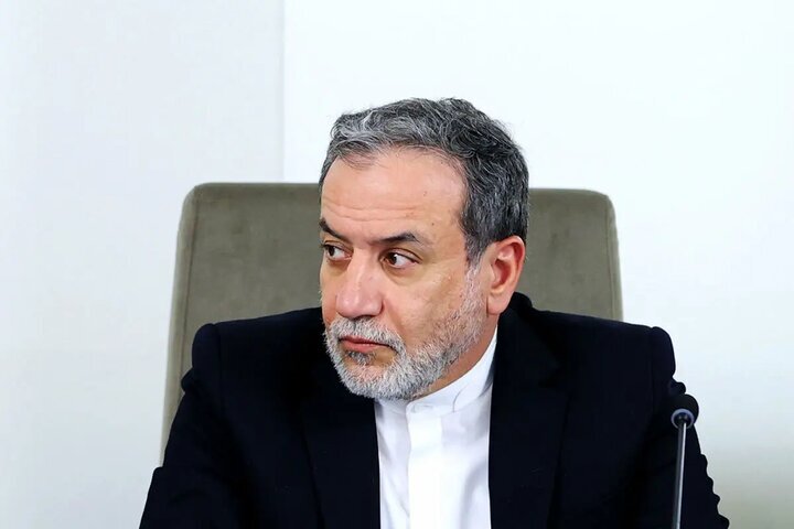 عراقچی: ما هیچ مانعی در تنگه هرمز ایجاد نکرده‌ایم