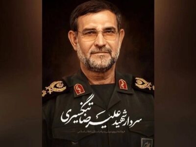علاقه سردار تنگسیری به کتابی درباره یک شهید مدافع حرم 26 ساله