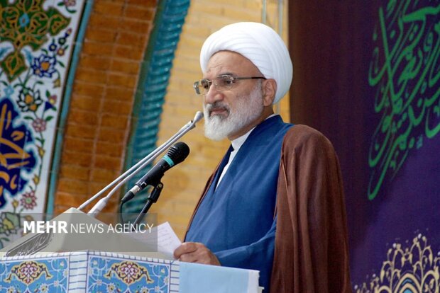 غبیشاوی: تنگه هرمز اهرم فشاری بر گلوی دشمن است